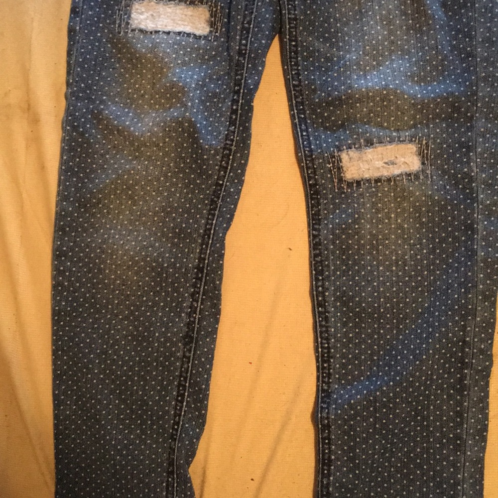 Jeans - Picture 2 of 3